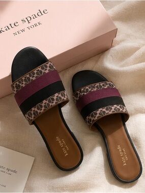 Kate Spade Jacquard Boardwalk Slides | Preppy Luxe Vacation Coastal Summer | 8.5